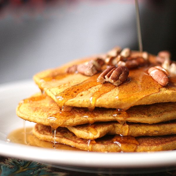 Whole Wheat Pumpkin Pecan Pancakes