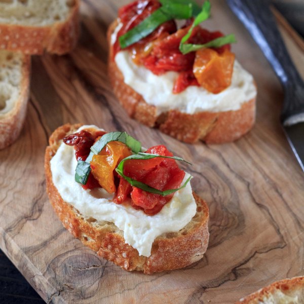 ricotta roasted tomato bruschetta